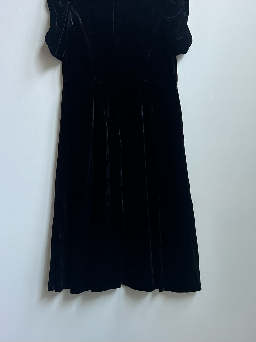 New Talbots Black Velvet Fit n Flare Dress  8 Whimsygoth Gatsby Feminine Ruching - Picture 12 of 12